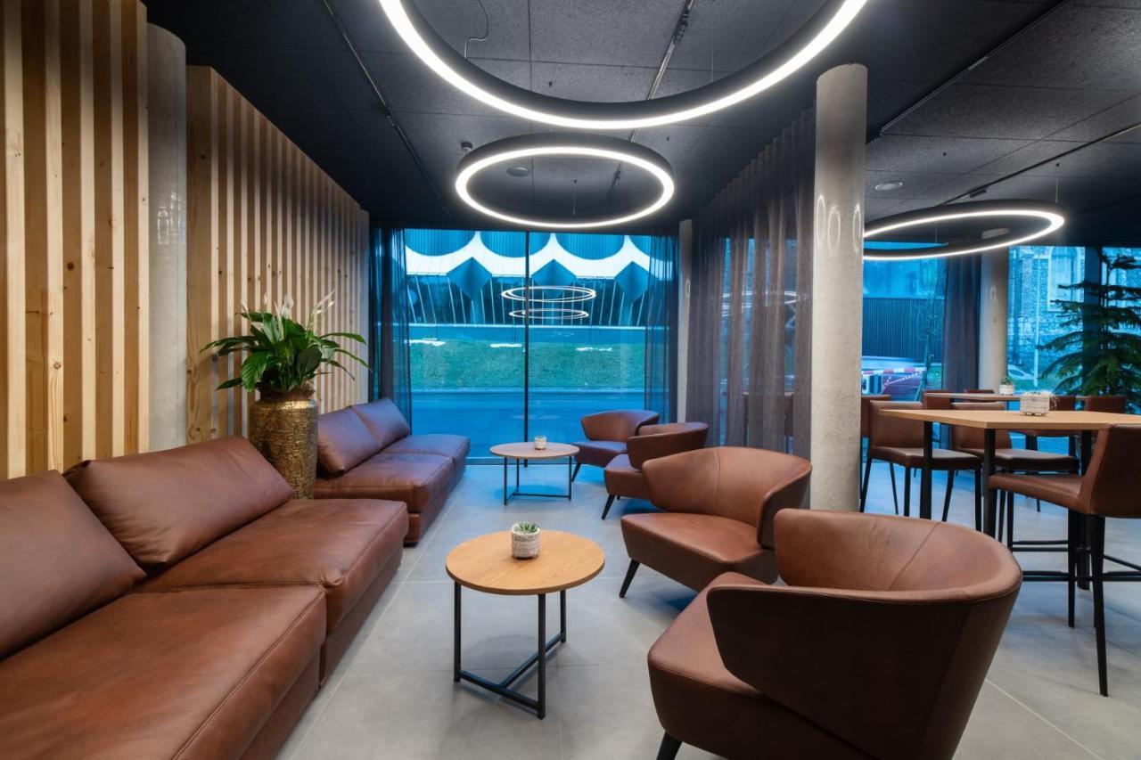 Alpstadt Lifestyle Hotel 블루덴츠 외부 사진