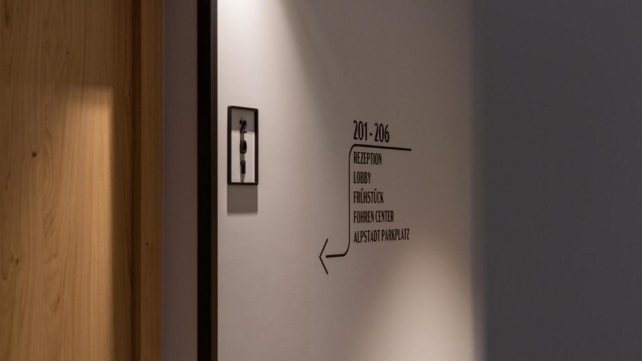 Alpstadt Lifestyle Hotel 블루덴츠 외부 사진